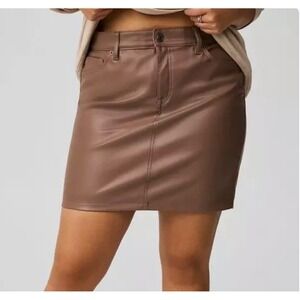 Torrid Skirt Faux Leather Taupe Brown Mini Plus Size with Pockets size 14